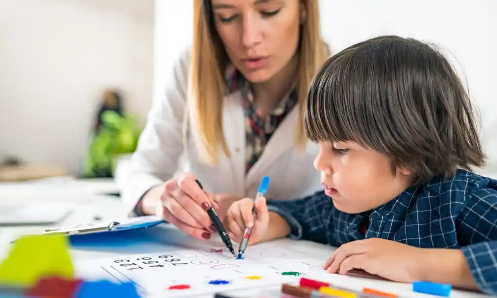 Clases de reforzamiento escolar